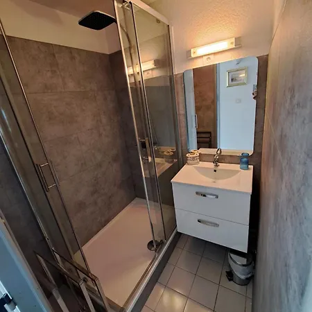 Апартаменты Amoureva B34, T3, Vue Mer, Piscine, Parking, Clim Агд